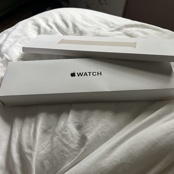 apple watch SE - Picture 5 of 6